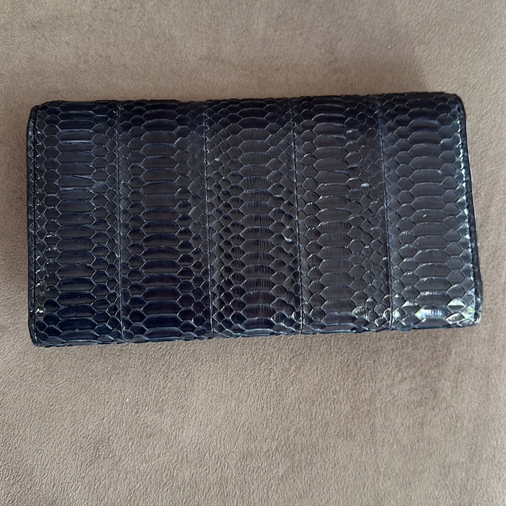 Tory Burch kira exotic wallet brand new - Picture 6 of 7